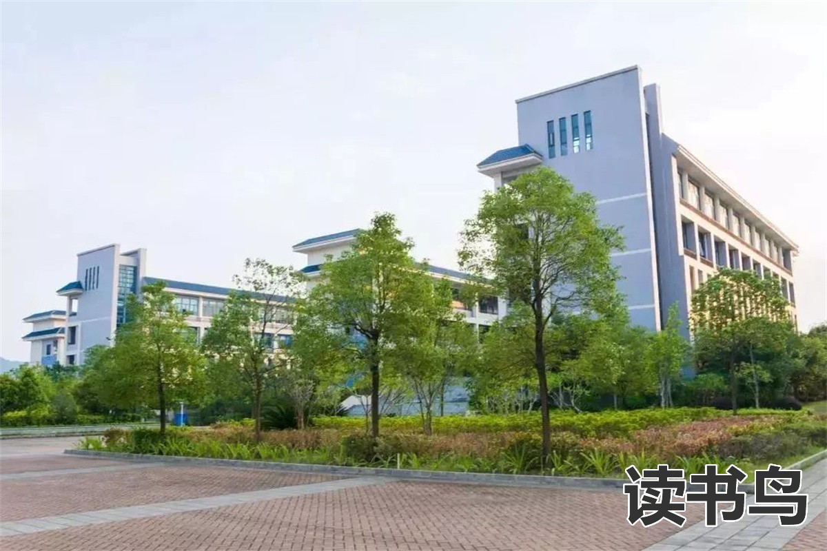 长沙复读学校招株洲的吗（怎么选择复读学校）