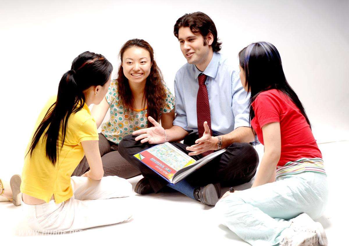 2024马来西亚国际汉语硕士收费标准