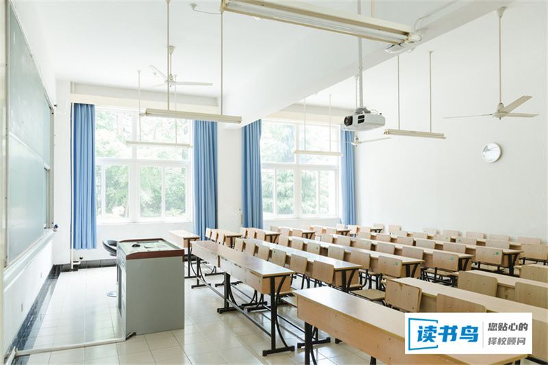 长沙市玉潭高级中学将开设哪些学科组合